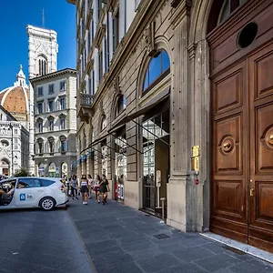 Casa de hóspedes Duomo Palace