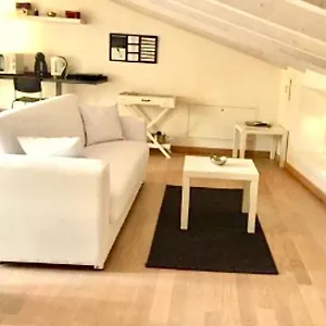  Appartamento Residenza Virgiliana Con Terrazza Italia