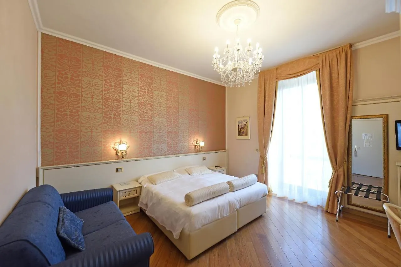 Relais La Corte Di Cloris Florens Pensionat